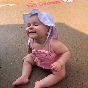 Meet your Posher, Ernest